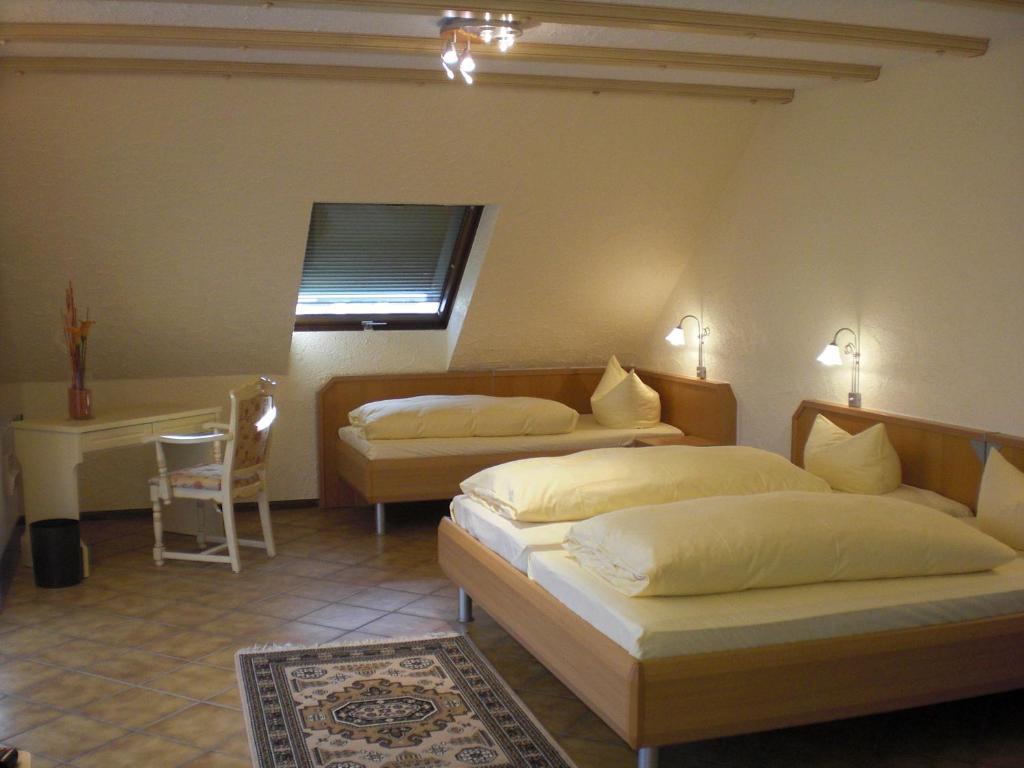 קנזינגן Hotel-Restaurant Schieble חדר תמונה