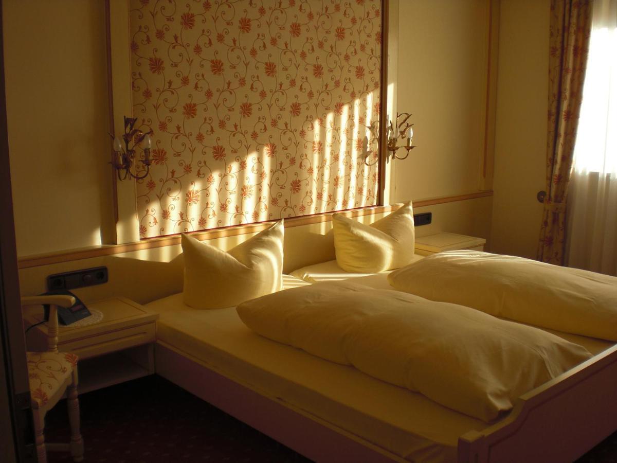 קנזינגן Hotel-Restaurant Schieble חדר תמונה